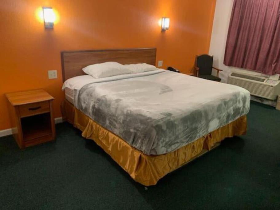 Hotel 2 Double Bed Studio 109 & Hot Tub Лівінґстон Екстер'єр фото